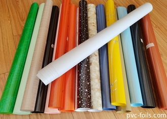 Dipungut Dalam Roll High Gloss Warna Self Adhesive PVC Film Untuk Dekorasi Furnitur