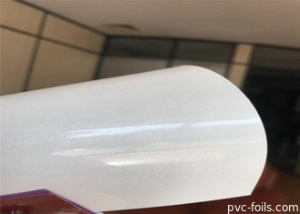 0.3mm Putih Gloss Tinggi Pvc Film Roll Furniture Pintu Membran