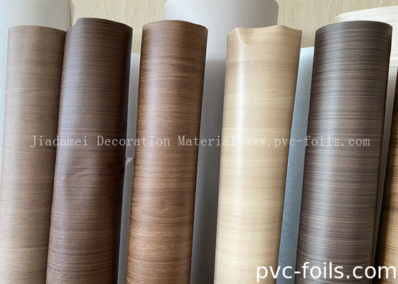 Film PVC Dekoratif Dalam Roll Kayu Grain Furniture Film Untuk Membuat Panel WPC