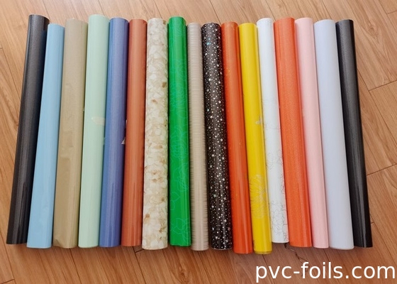 Warna Pola Self Adhesive PVC Film Roll Untuk Dekorasi Permukaan Interior