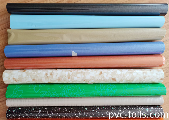 Gloss Tinggi Berwarna Pola Self Adhesive PVC Film Roll Untuk Dekorasi Furnitur