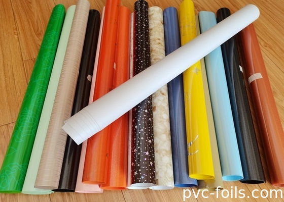 Dipungut Dalam Roll High Gloss Warna Self Adhesive PVC Film Untuk Dekorasi Furnitur